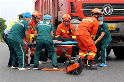 永福沛县道路救援